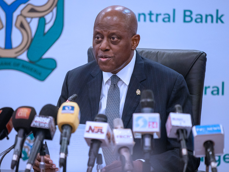 Central Bank of Nigeria Governor Olayemi Cardoso speaking at a CBN press briefing on Nigeria’s foreign-exchange reserves.
Credit: Arise News / CBN.