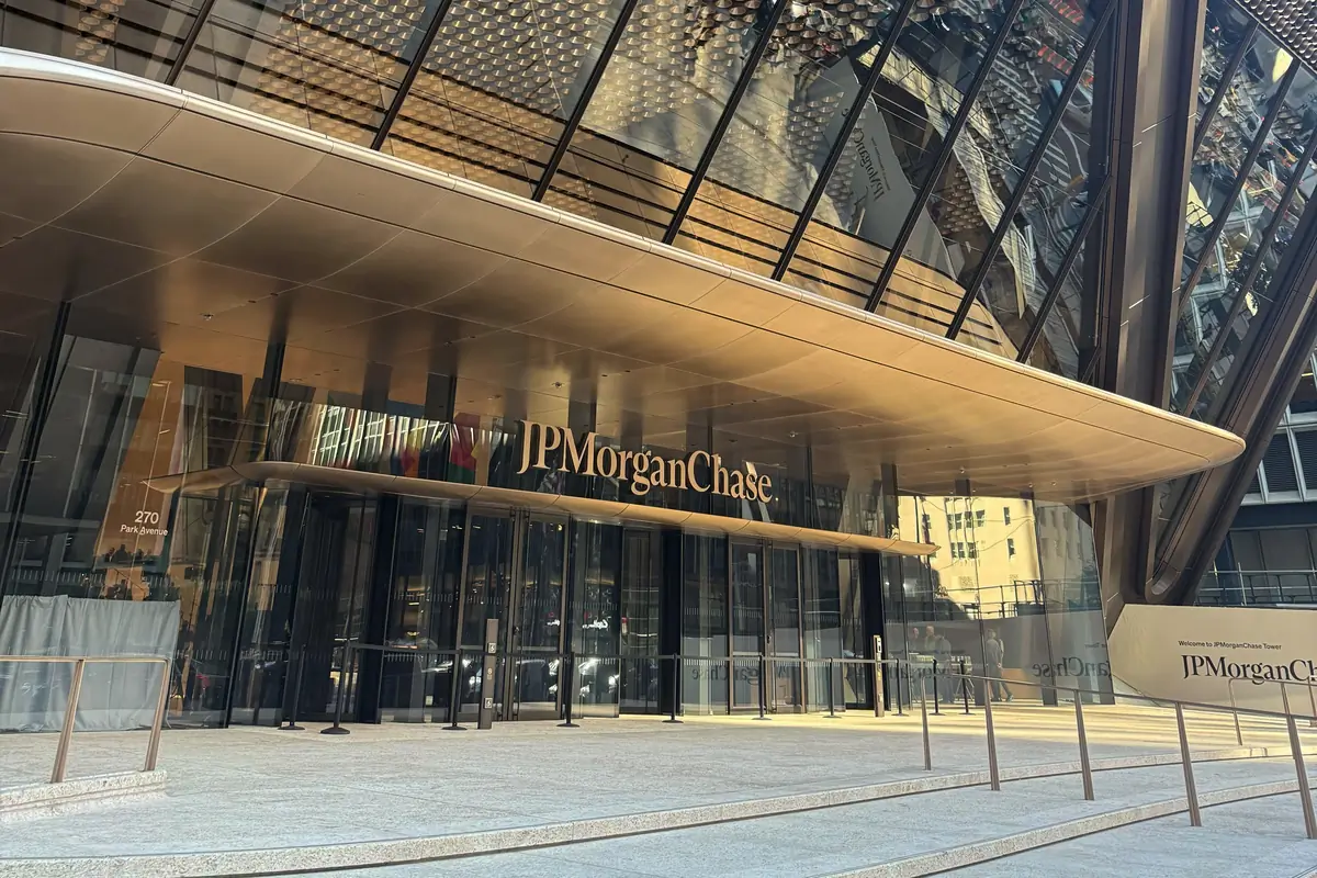 The exterior of JPMorgan Chase's new headquarters at 270 Park Avenue in New York (AP Photo/Ken Sweet)